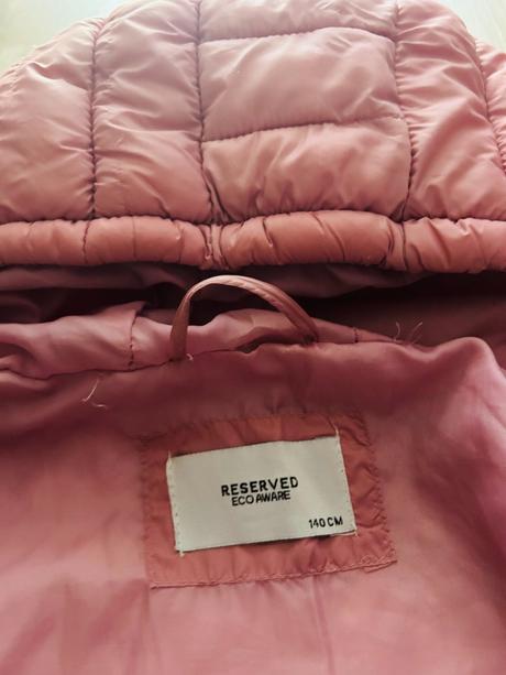 Krásna prešívaná bunda značky reserved, reserved,140