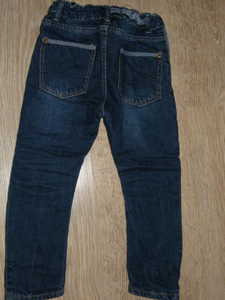 Podšité rifle s potrhaným efektom, zara,104