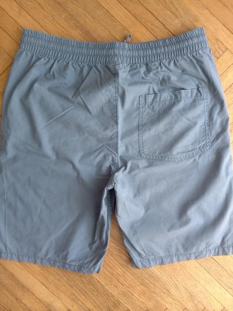 2ks krátkych nohavíc veľ. 164/170, f&f,164