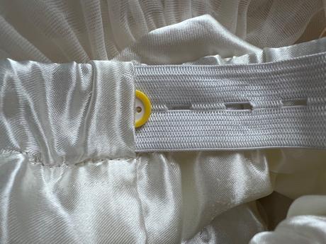 Tutu krémová lesklá sukňa, 110