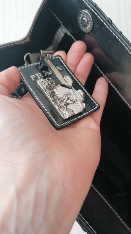 Kabelka s retiazkou, 