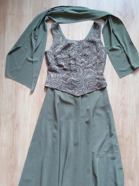 Krásna sukňa a šál l/xl + korzet grátis, xl