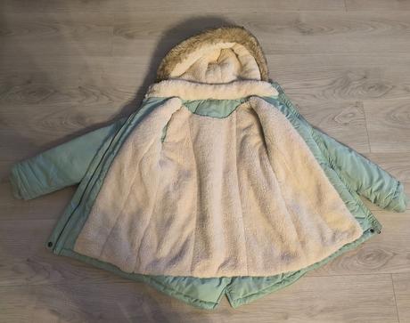 Zimná bunda, 140