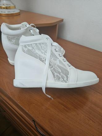 Luxusné kožené topánky - sneakery, 39