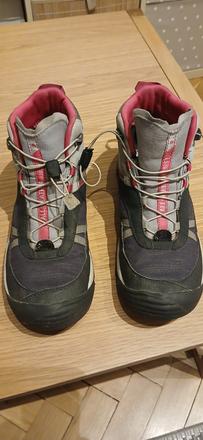 Turisticke topánky, quechua,38