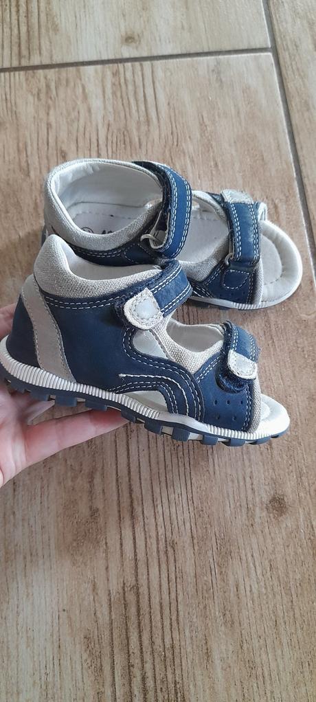 Sandálky 2 páry 24, 24