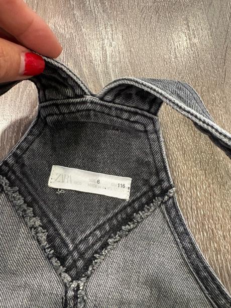 Zara riflove šaty na traky na 6 rokov, zara,116