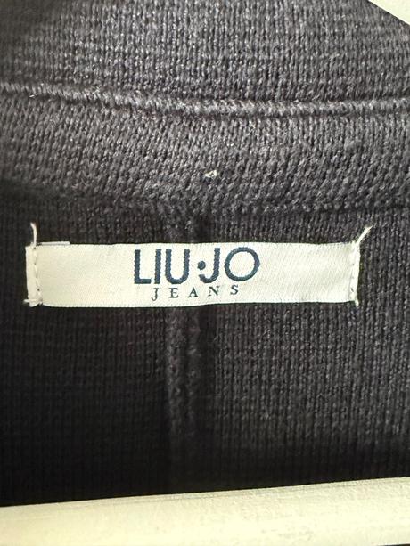 Kabátik-sako liu jo, liu jo,s