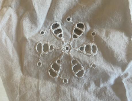 Bavlnená blúzka  s výšivkou - madeira v.42, south,42