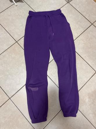 Fialové tepláky, s