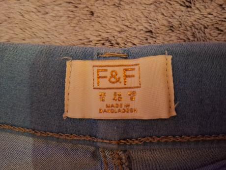 Dámske bledomodre rifle, f&f,40