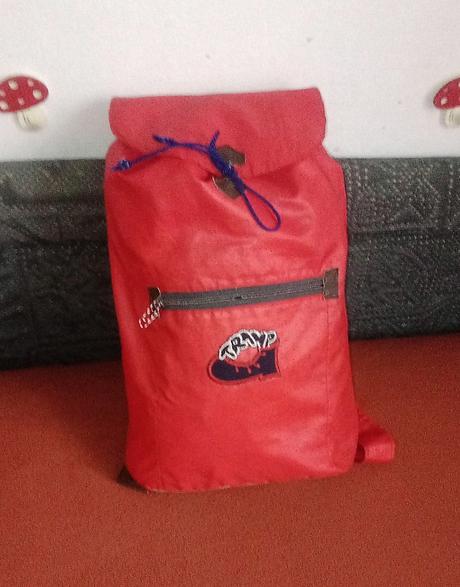 36 ročný ľahučký ruksáčik pre malých, 