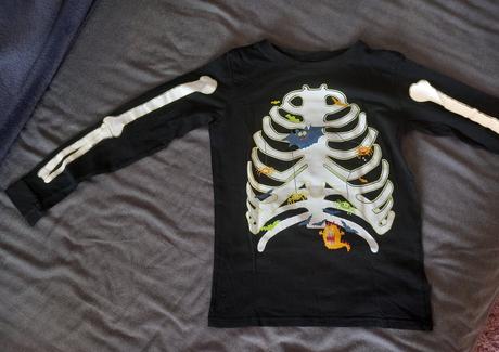 Halloween pyžamo svieti v tme, chapter young,134