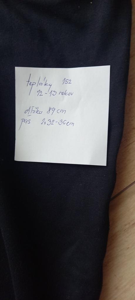 Funkčné tepláky 152, 152