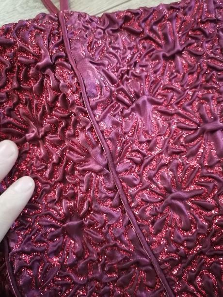 Dámske spoločenské šaty - s, s