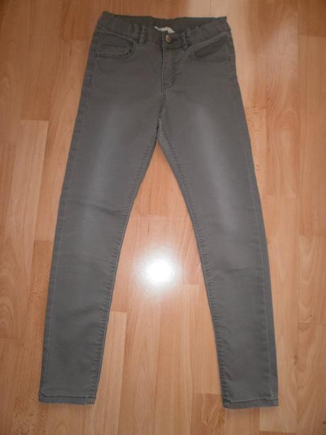 Tenké slimové rifle 134/140, h&m,134