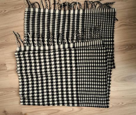 Sal kohutia stopa, house