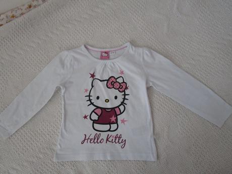 Balík 4 kusov tričiek pre dievčatko vel.98/104, 104–116