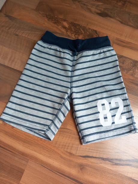 Kraťasy, dopodopo,110