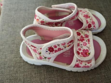 Sandalky, deichmann,23
