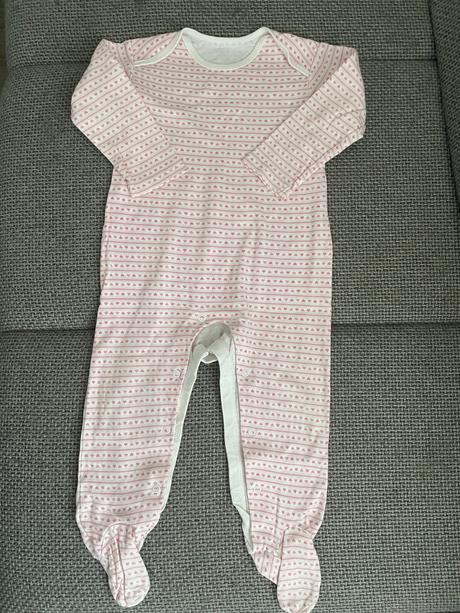 Pyžamo v. 92, tesco,92