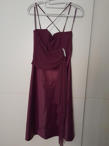 Dámske spoločenské šaty, 38