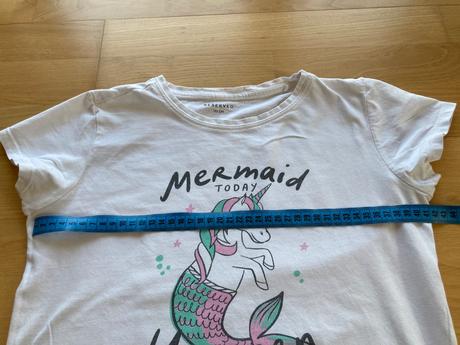 Tričká reserved v 152, reserved,152