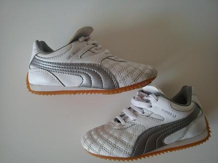 Bielo striebirne tenisky, puma,22