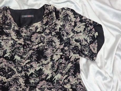 Kvalitné letné šaty, 40