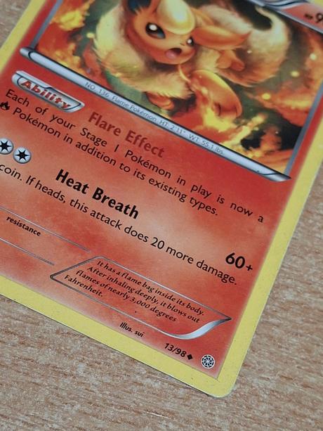 Pokémon karta flareon z roku 2015 13/98,