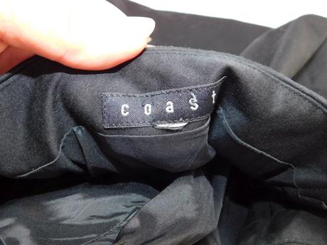 Kvalitne velmi pekne korzetove šaty, 38