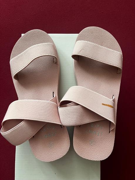 Penové sandále, 36