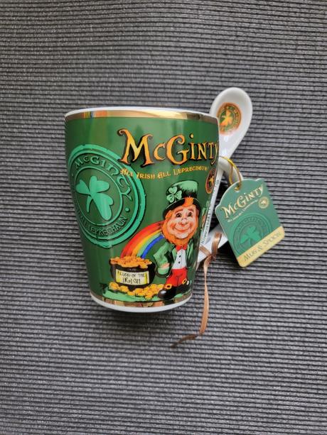 Hrnček s lyžičkou, 