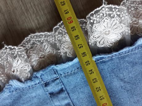 Rifľové šaty, 122