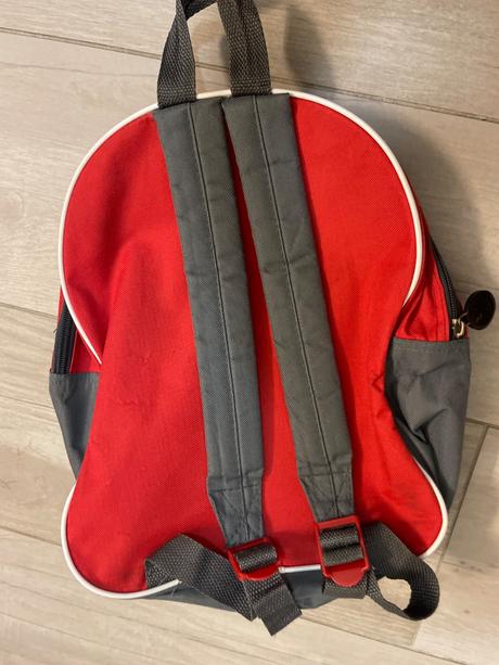 Deský ruksak marvel superhrdinovia,