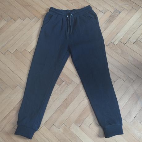 Kvalitné tepláky, reserved,158