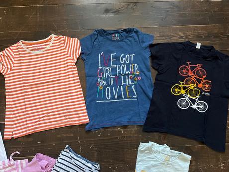 Balík tričiek (134-146), 140–152