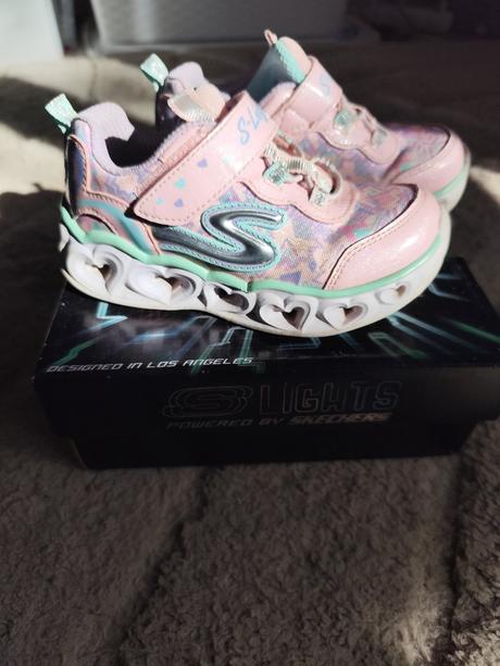 Skechers blikajúce topanky, skechers,25