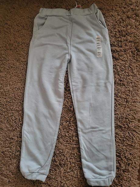 Tepláky, sinsay,140