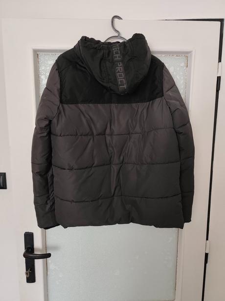 Šedá bunda, c&a,164