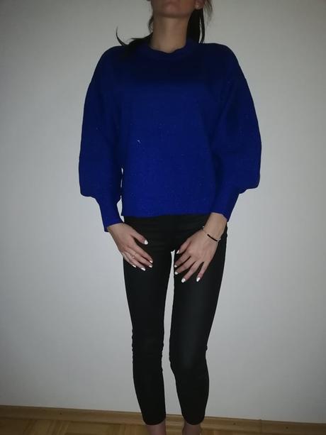 Svetrík so zaujímavými rukávmi, h&m,s