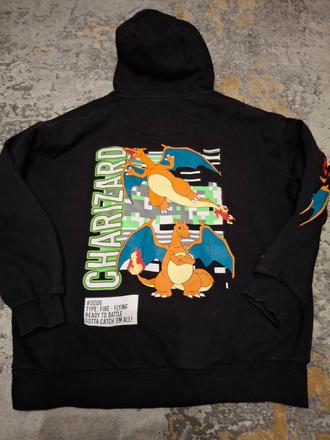 Mikina s pokemonom charizard, 158