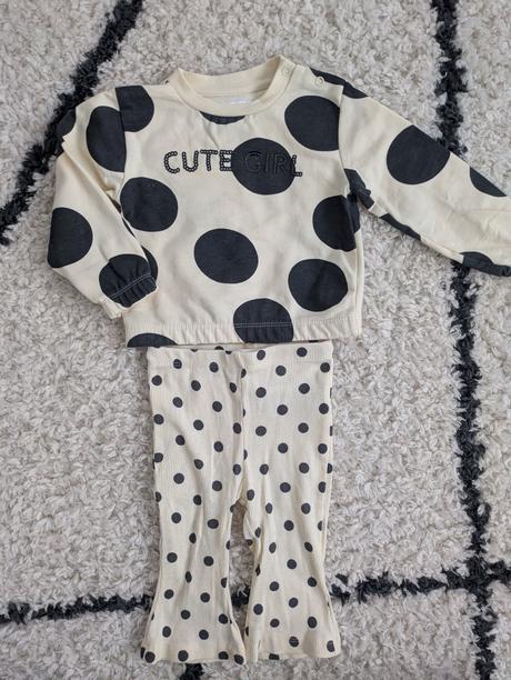 Bodkovaná súprava, sinsay,74