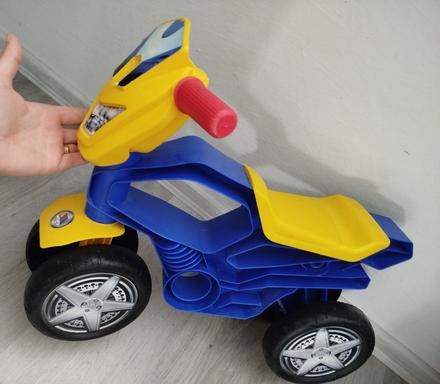Detské odrážadlo / motorka,