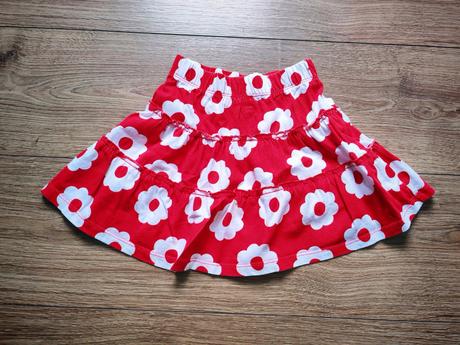 Krásna červená sukňa, next,92