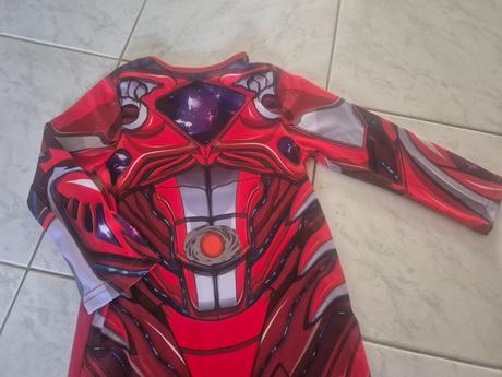 Power randers overal,