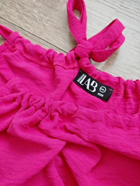 Krásne letné šaty, m