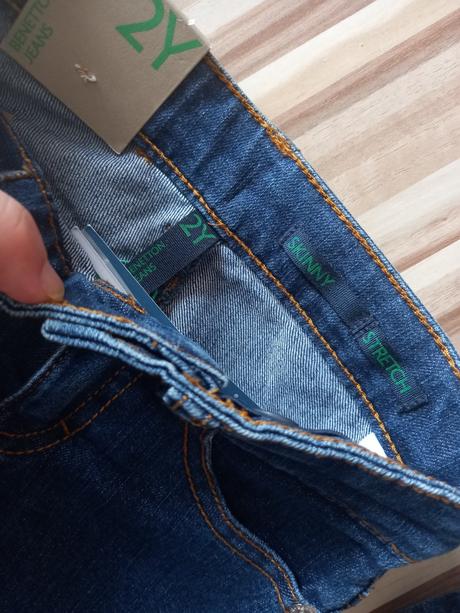 Rifle modré, benetton,92