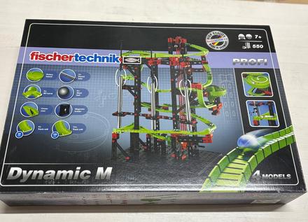 Fischertechnic dynamic m - guličkova draha, 