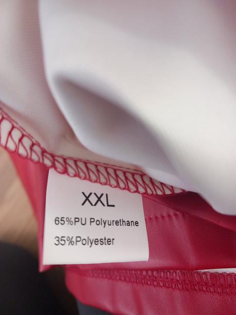 Koženkova sukňa, xxl